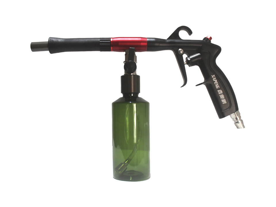 Ceiling cleaning gun